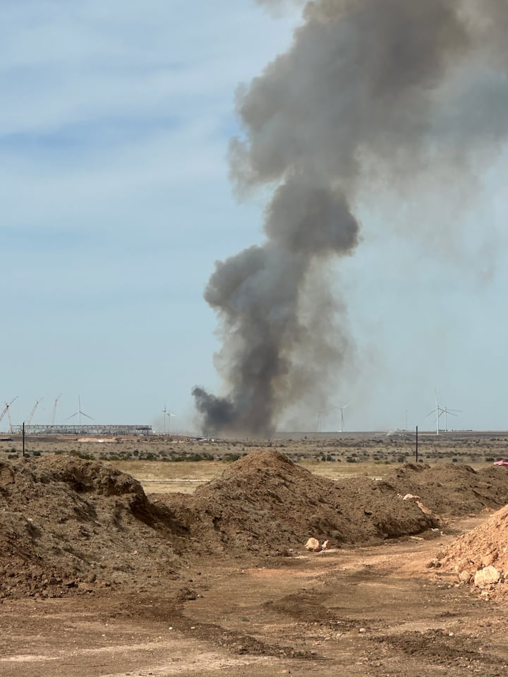 Sit Dat Driver Driver arrested after leaving scene of crash that caused fire near ...