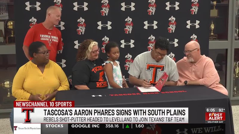 Tascosa’s Aaron Phares made his choice official after signing with South Plains College