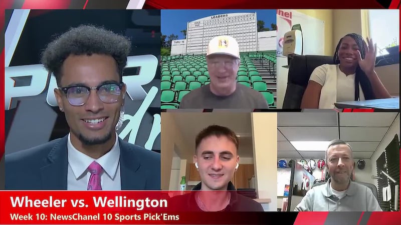 Zach Woodard, Taniah Stephens, Adam Crooks, Mike Roden and Lance Lahnert check in for HSFB...